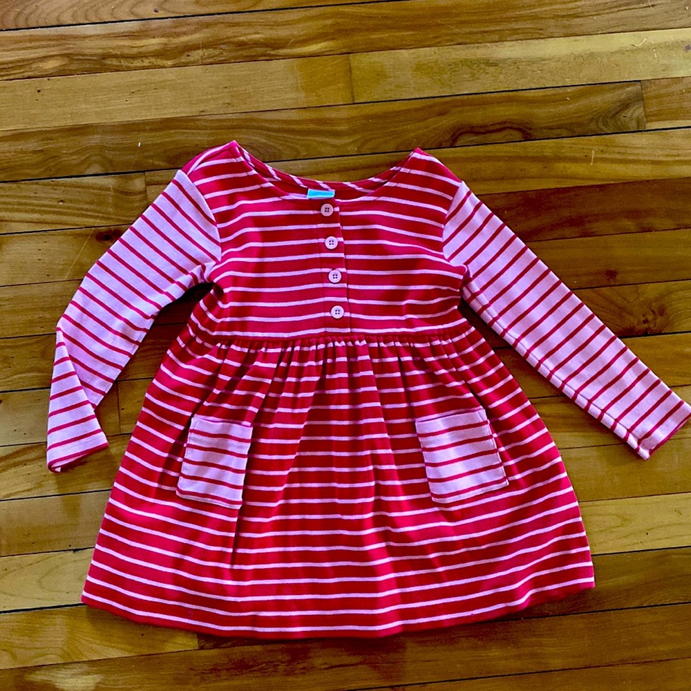 Hanna Anderson dress with pockets